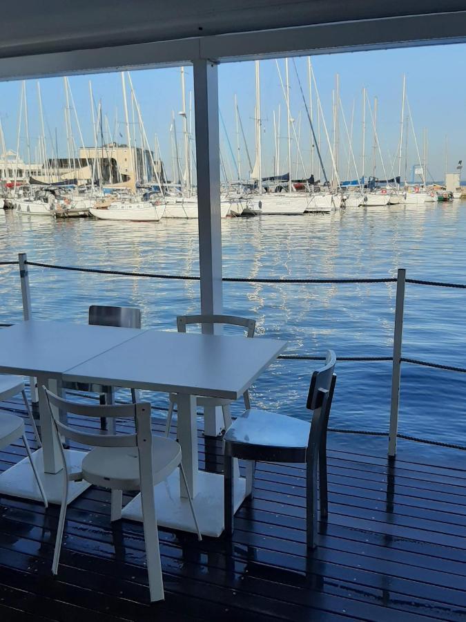 Le Rive Del Revoltella Lejlighed Trieste Eksteriør billede